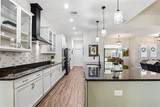 8001 Woodleaf Boulevard - Photo 15