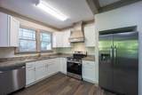 735 Montreville Ave - Photo 8