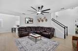250 Walker Street - Photo 15