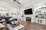 8001 Woodleaf Boulevard - Photo 4
