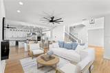 606 Indiana Avenue - Photo 2