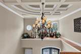 2861 Roehampton Close - Photo 34