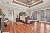 2861 Roehampton Close - Photo 35