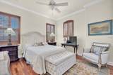 2861 Roehampton Close - Photo 48