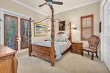 2861 Roehampton Close - Photo 56