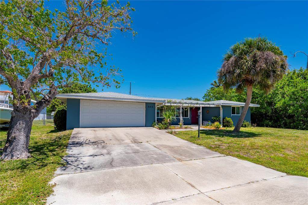 540 Grove Avenue - Photo 1