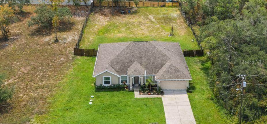 11428 Pelican Avenue - Photo 1