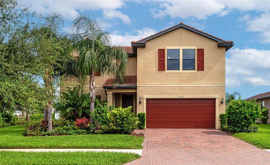 2352 Marton Oak Boulevard - Photo 1
