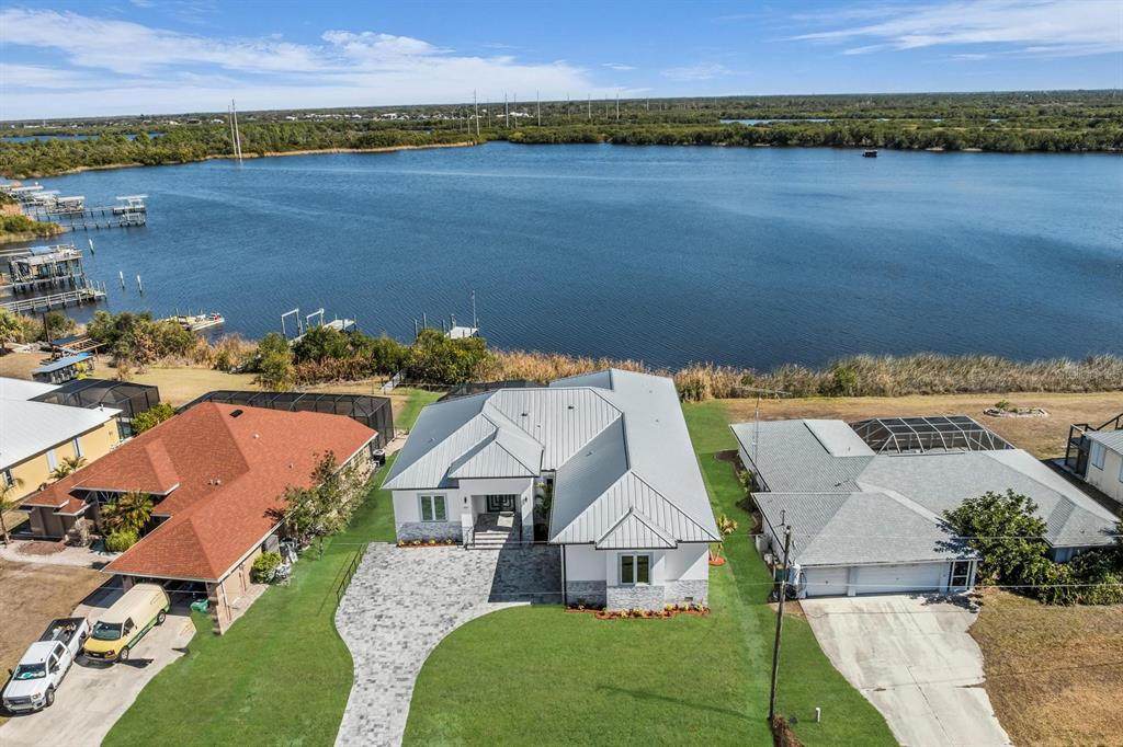 2228 Harbour Drive - Photo 1