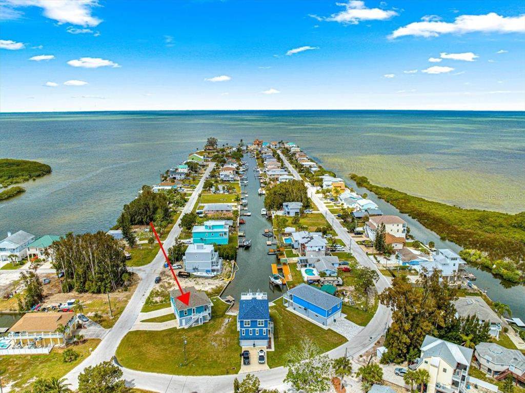 6771 Seaview Boulevard - Photo 1