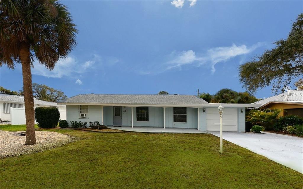 417 Villas Drive - Photo 1