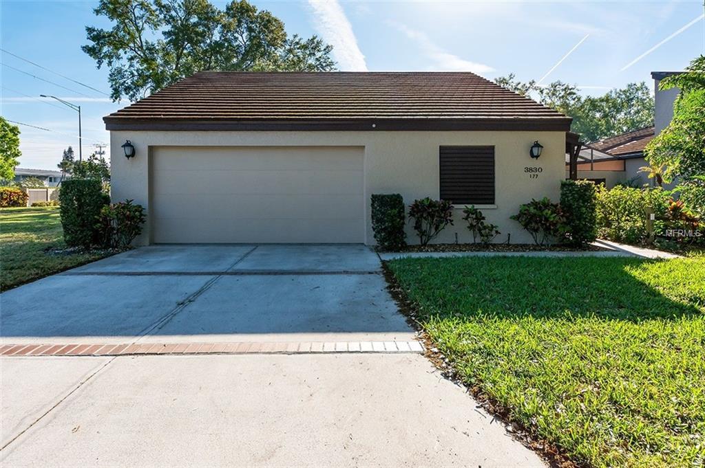 3830 Glen Oaks Manor Drive - Photo 1