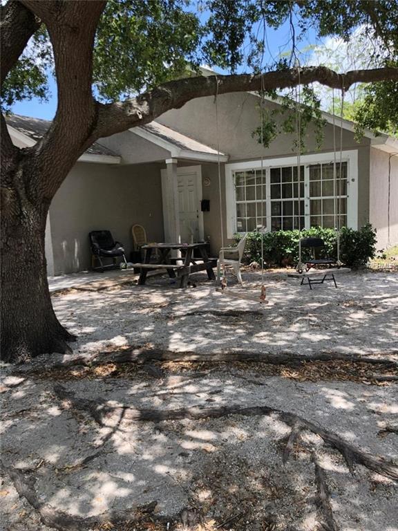 912 East Avenue - Photo 1