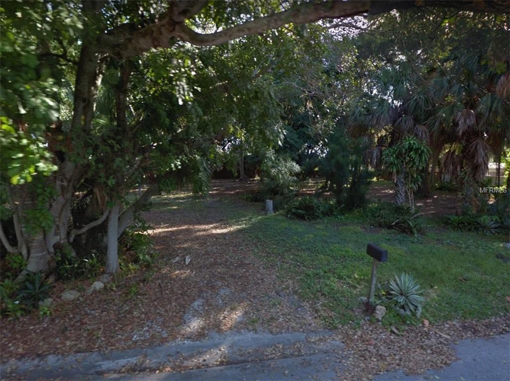 3824 Iroquois Avenue - Photo 1