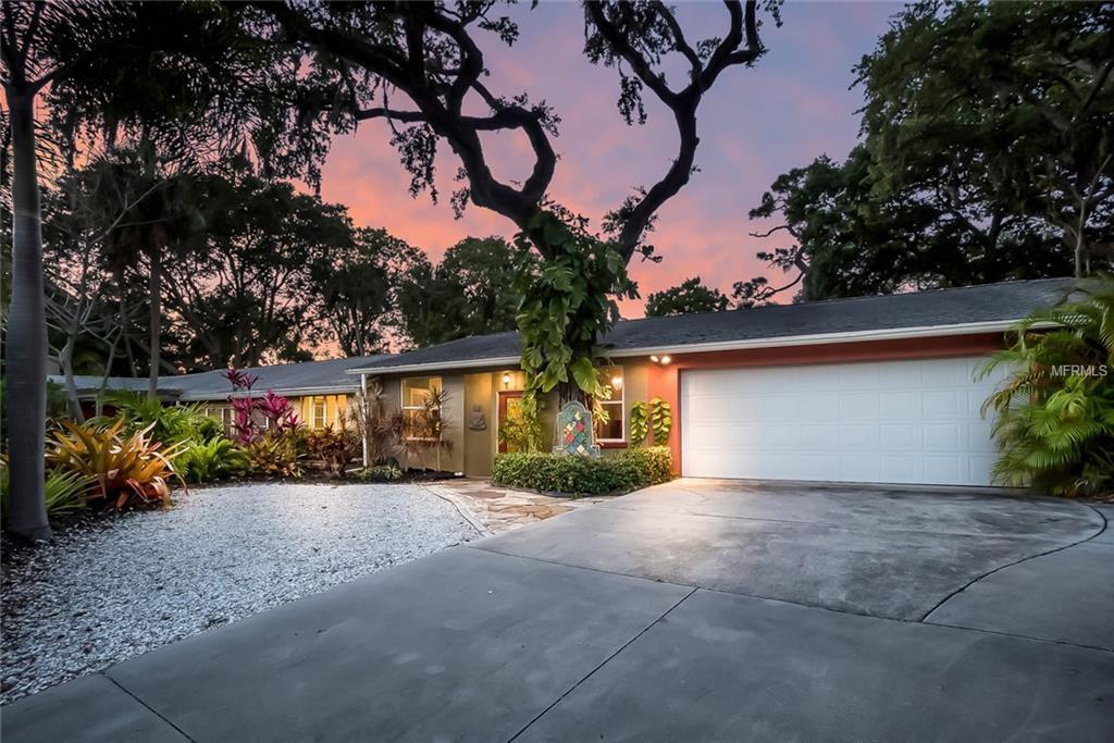 941 Virginia Drive - Photo 1