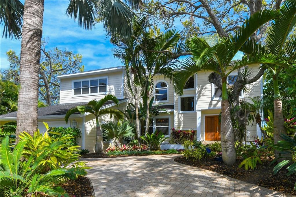 5228 Siesta Cove Drive - Photo 1