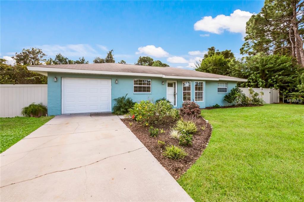 807 Palmetto Drive - Photo 1