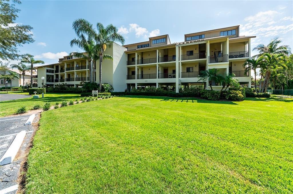 3905 Mariners Walk - Photo 1