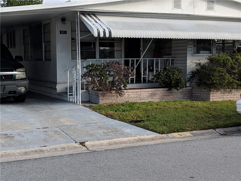 911 49TH Avenue - Photo 1