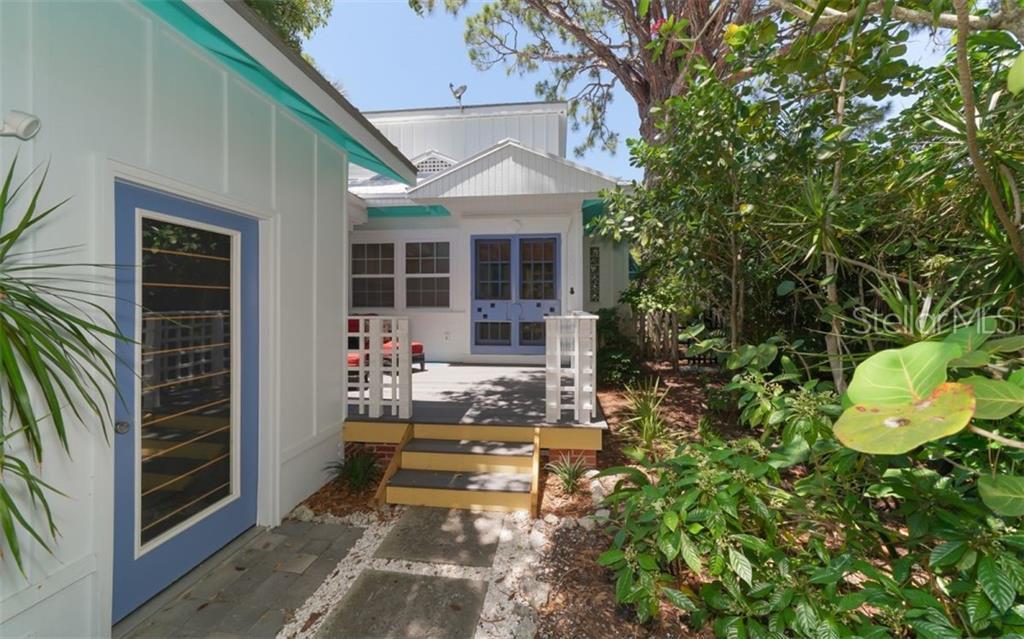 685 Avenida De Mayo - Photo 1