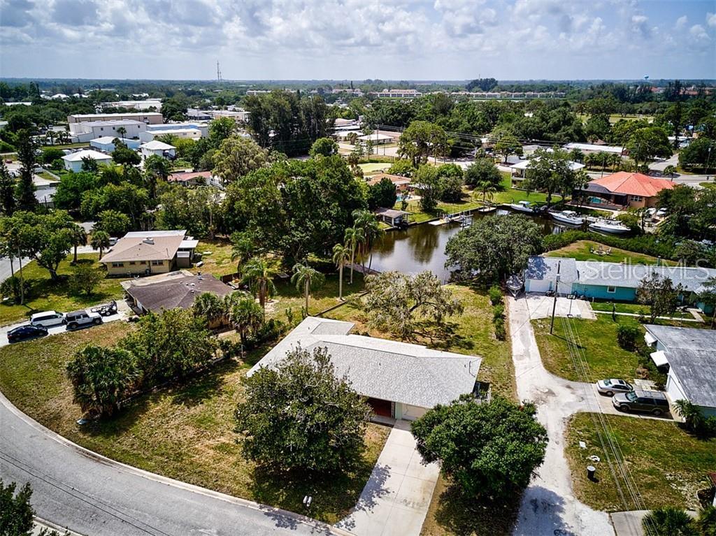 505 Dona Drive - Photo 1