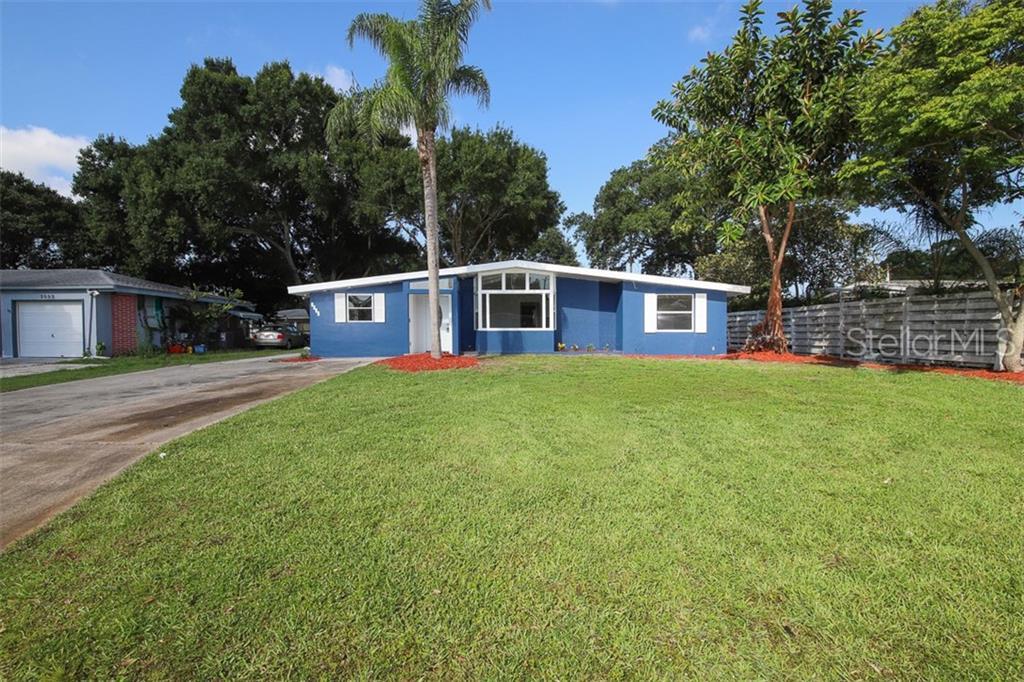 2015 Dudley Place - Photo 1