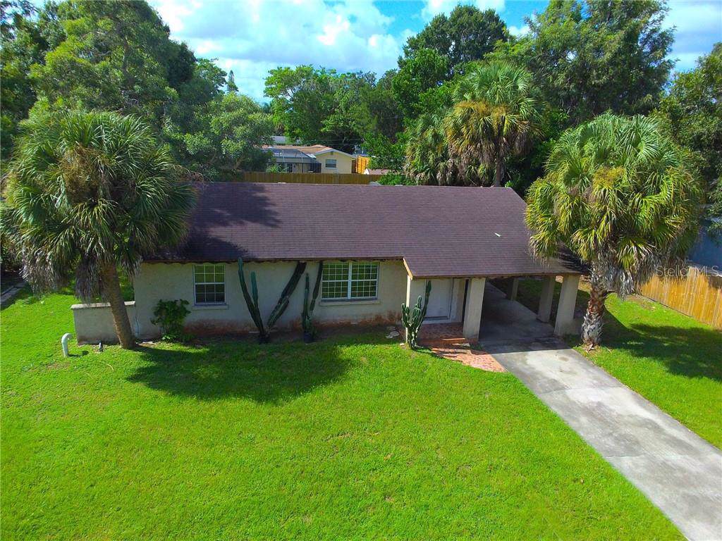 2042 Oak Terrace - Photo 1
