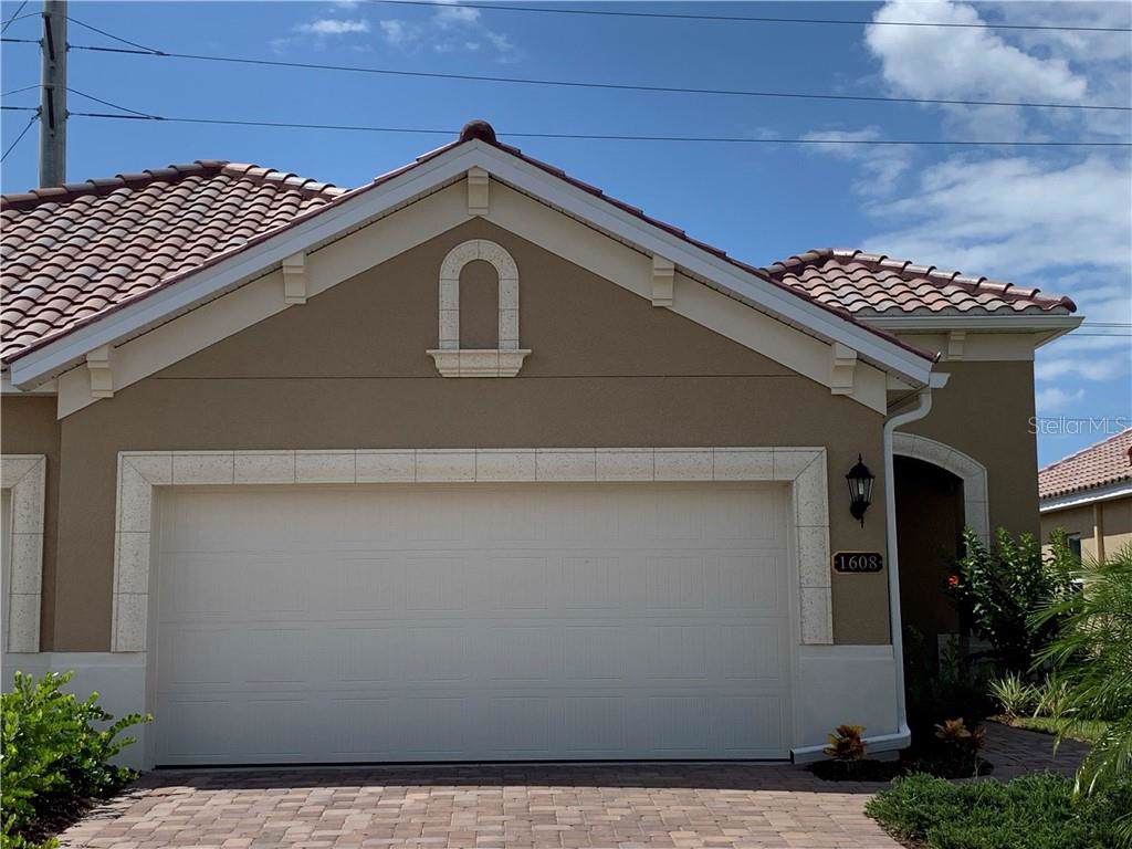 1608 Calle Grand Street - Photo 1