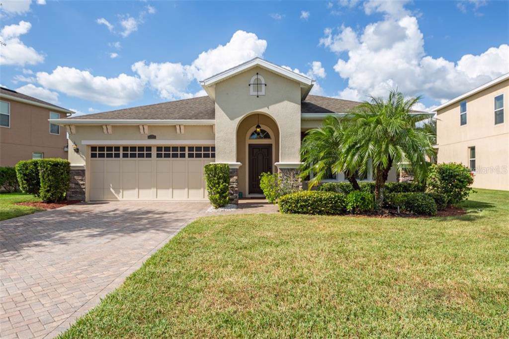 12219 Lavender Loop - Photo 1