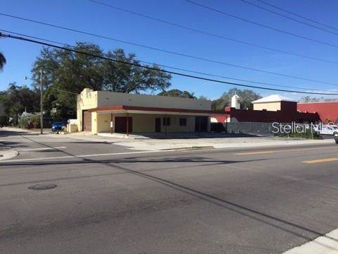 1030 9TH Street - Photo 1