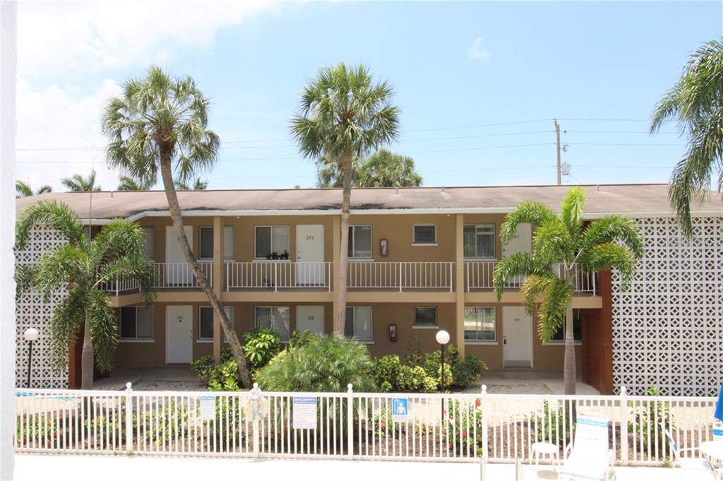 3001 Bee Ridge Road - Photo 1