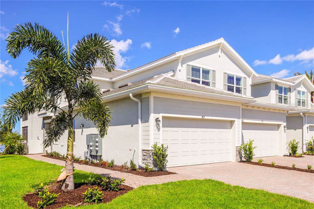 1007 Tidewater Shores Loop - Photo 1