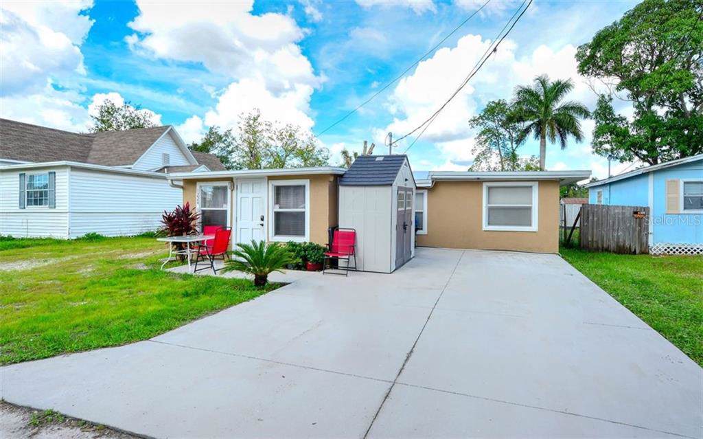 1224 36TH Avenue - Photo 1