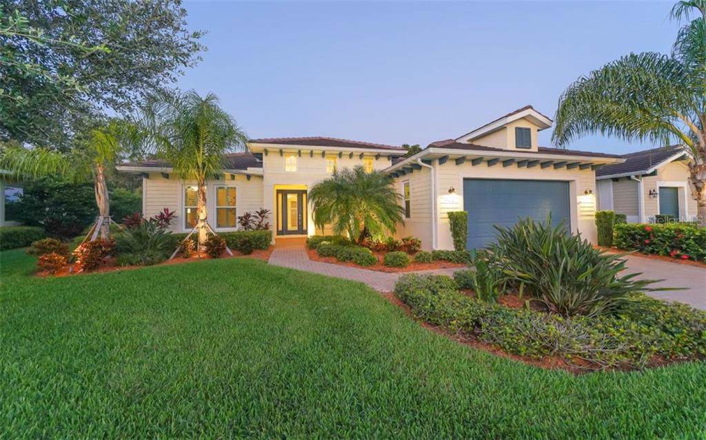 917 Riverscape Street - Photo 1