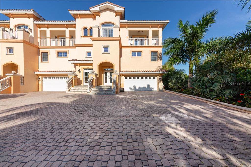 5923 Midnight Pass Road - Photo 1