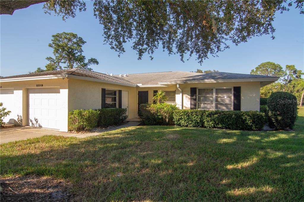 5519 Palm Aire Drive - Photo 1