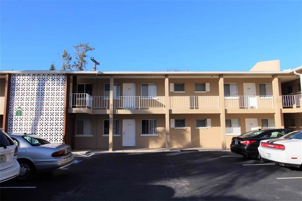 3001 Bee Ridge Road - Photo 1