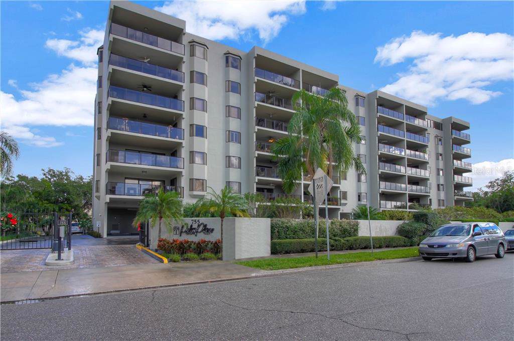 755 Palm Avenue - Photo 1