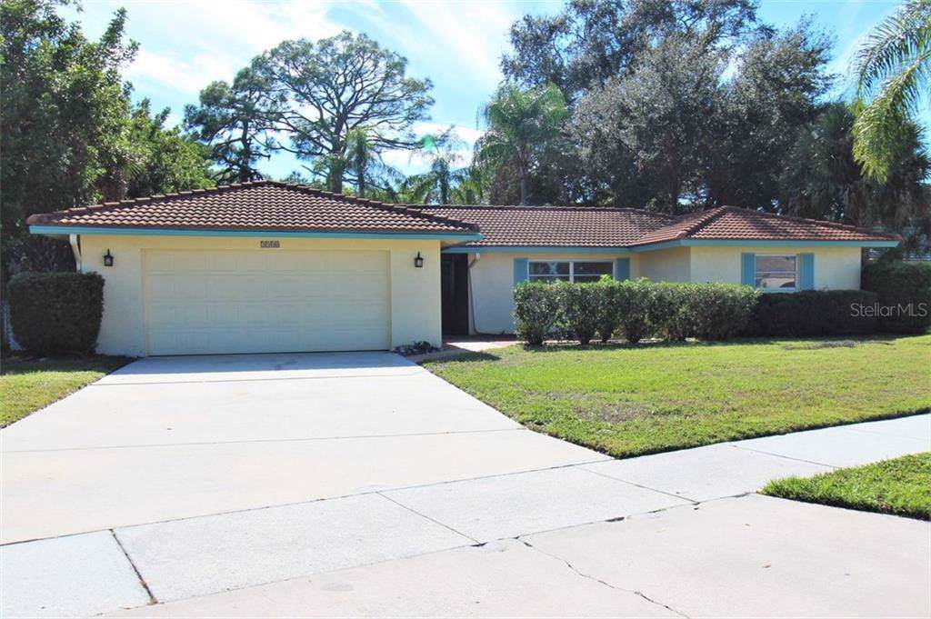 2508 Cardwell Way - Photo 1