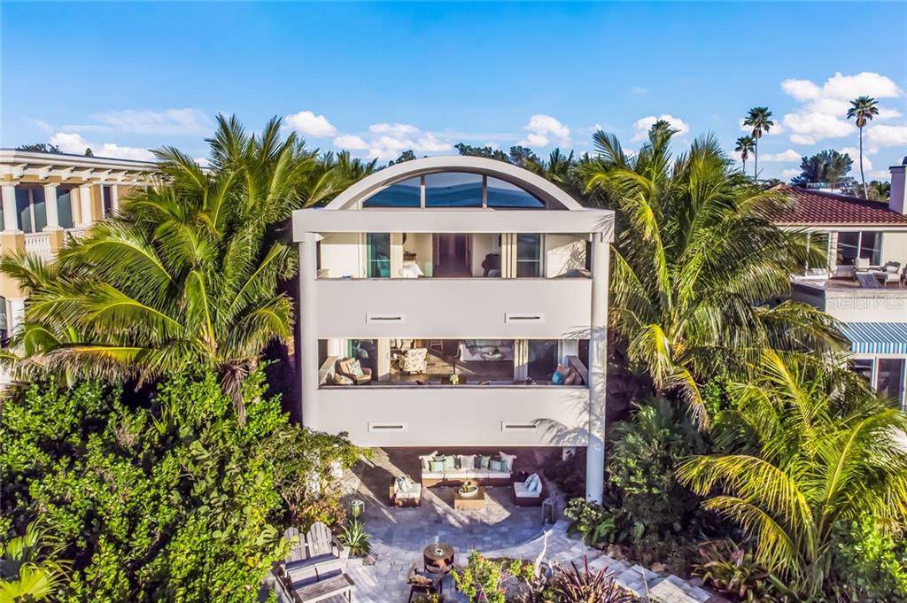 799 Shore Drive - Photo 1