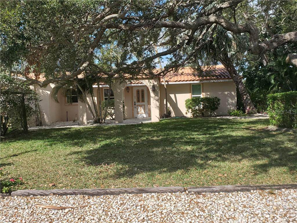943 Contento Street - Photo 1