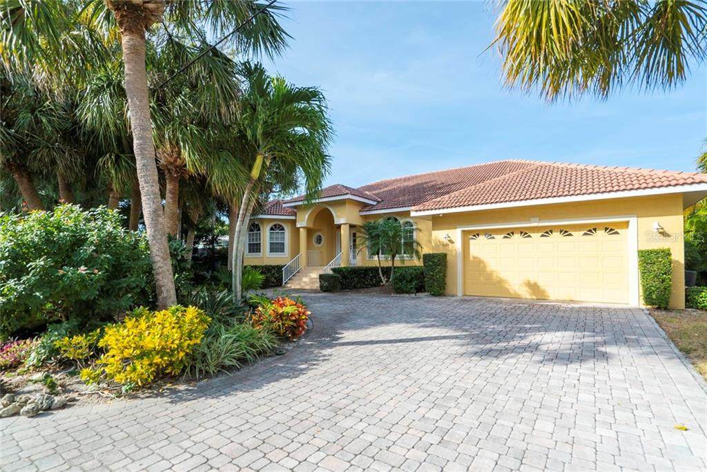 5120 Windward Avenue - Photo 1