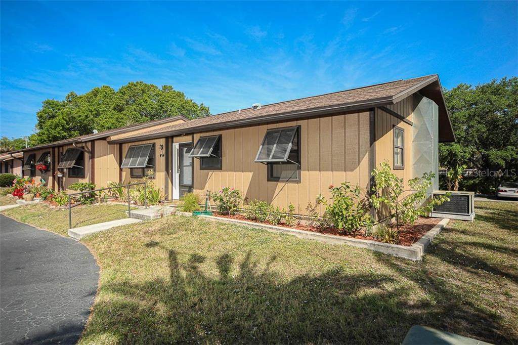 454 Jefferson Avenue - Photo 1