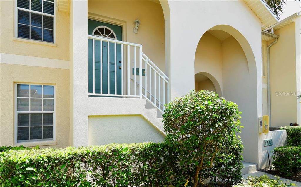 4275 Castlebridge Lane - Photo 1