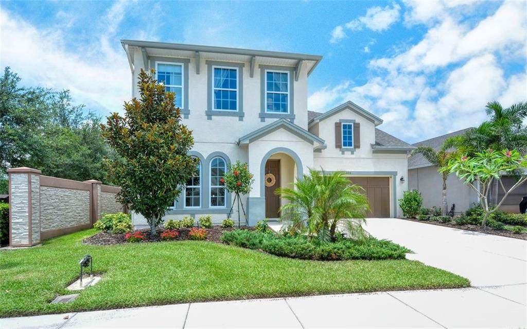 998 Molly Circle - Photo 1