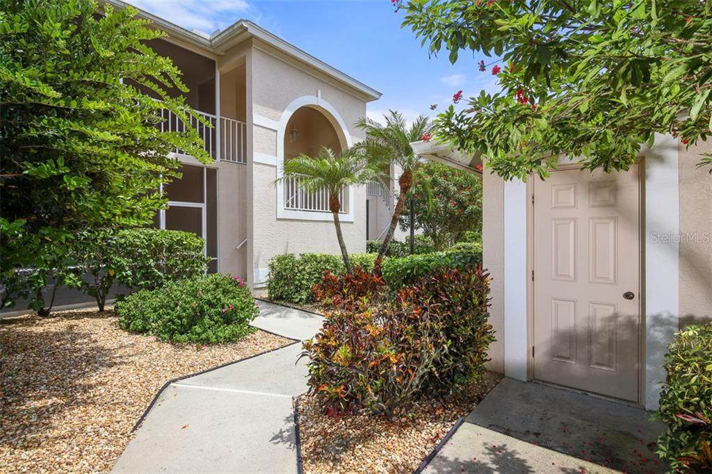 8901 Veranda Way - Photo 1
