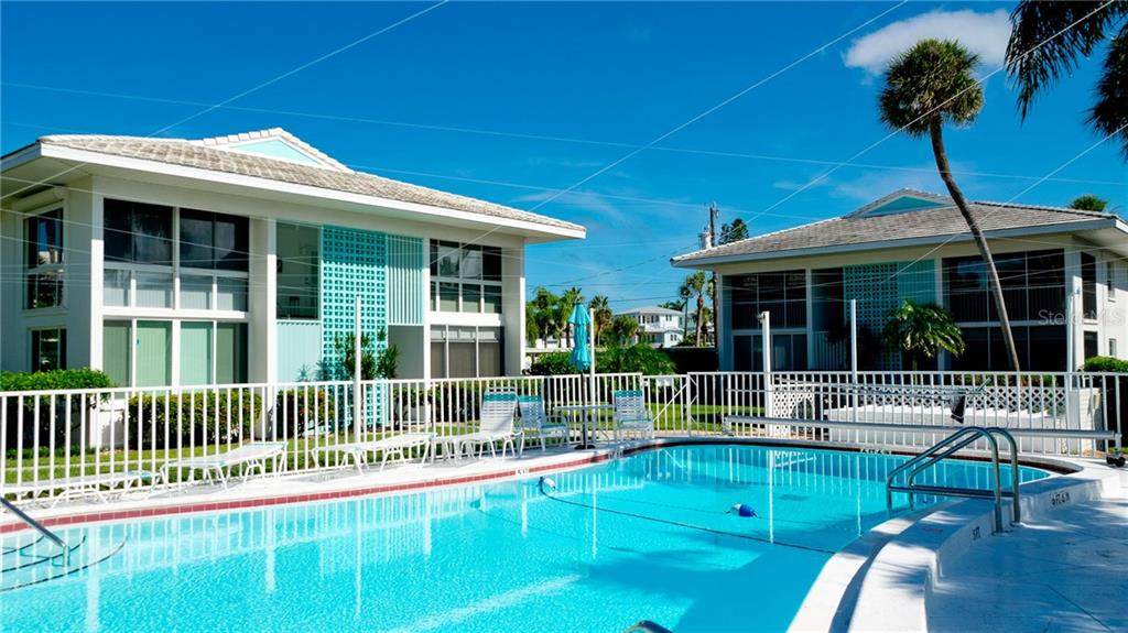 5400 Gulf Drive - Photo 1