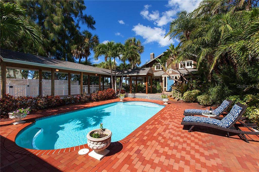 4632 Ocean Boulevard - Photo 1