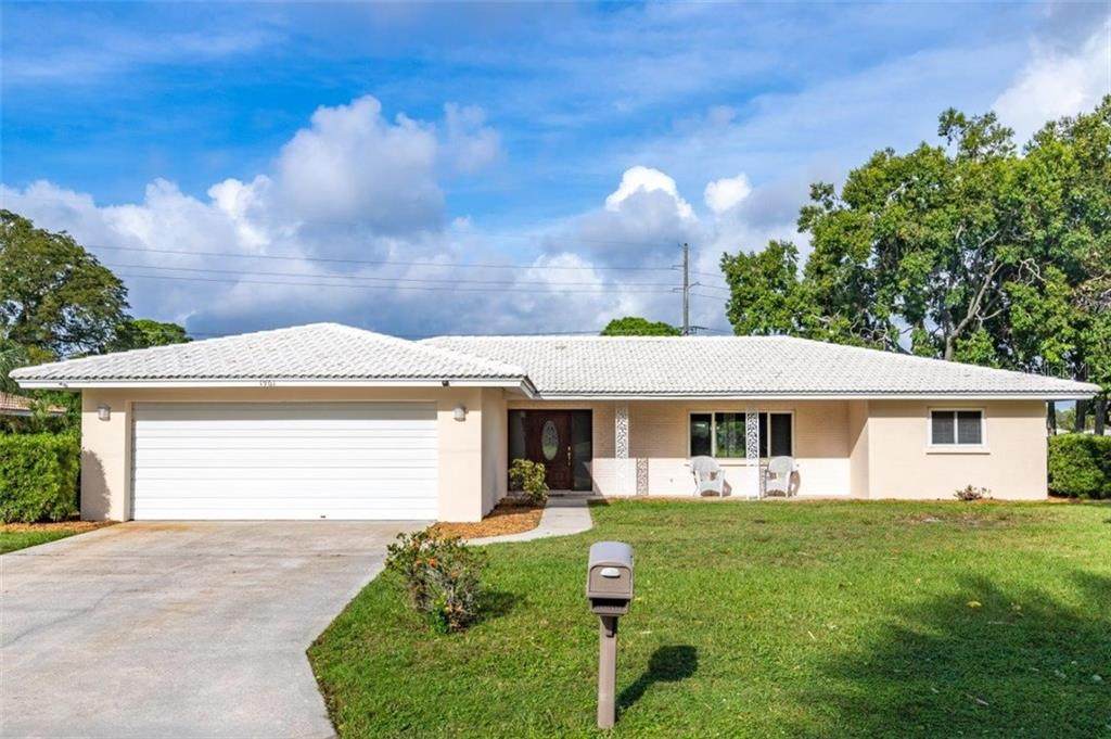 1961 Brookhaven Drive - Photo 1