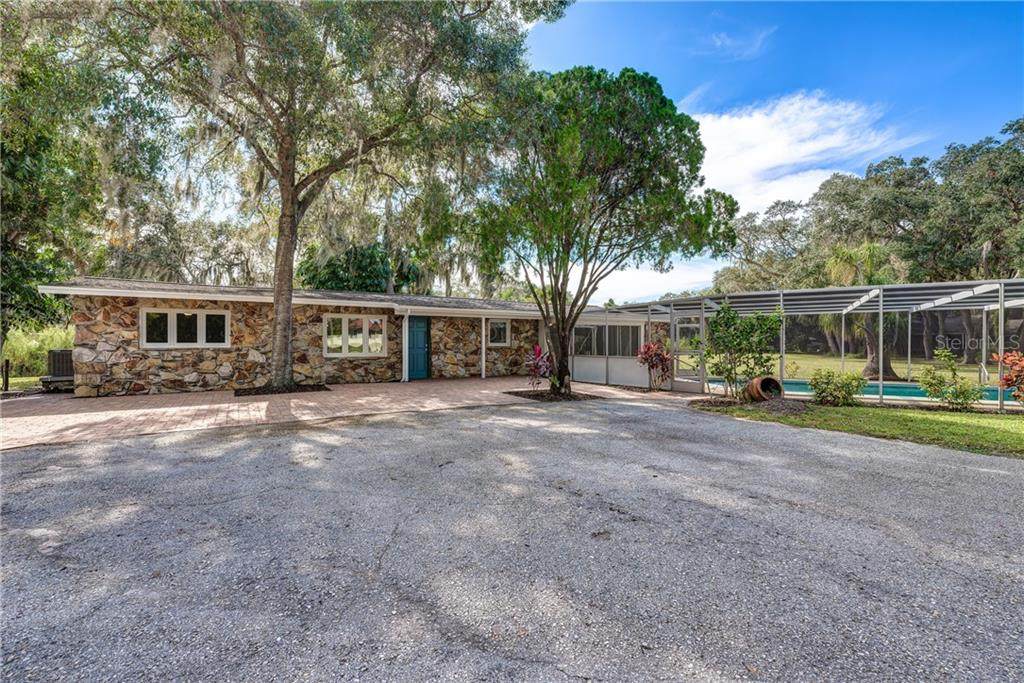 3720 Teate Drive - Photo 1